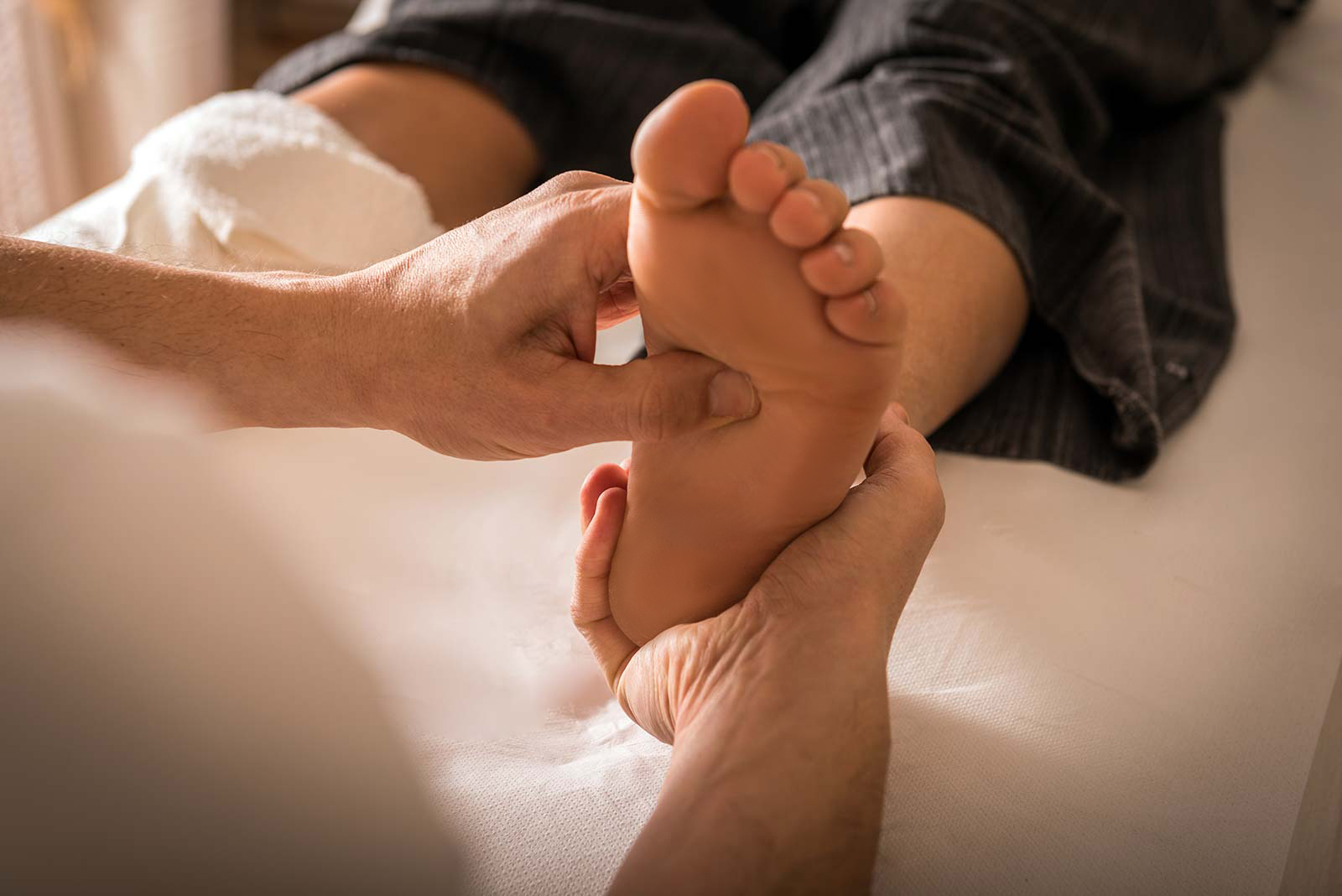 Thai Foot Massage - Trattamento di Amrita Om, CASAMASSIMA BARI